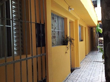 Vila Jundia�